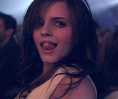 艾瑪華森（Emma Watson）銀幕大解放  抽菸、嗑藥騷露事業線