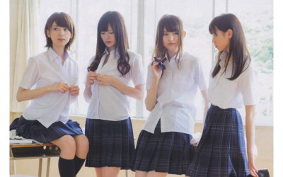 日本女高中生「20年間的制服變化史」…2005的制服裙根本短到讓人想犯罪